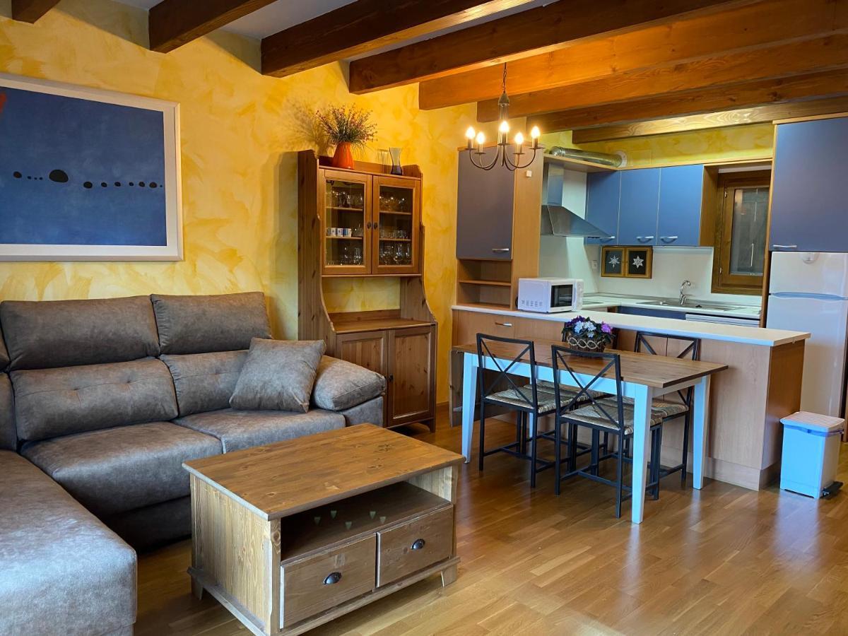 Duplex Altos De Santiago Jardin Apartment Villanua Exterior photo